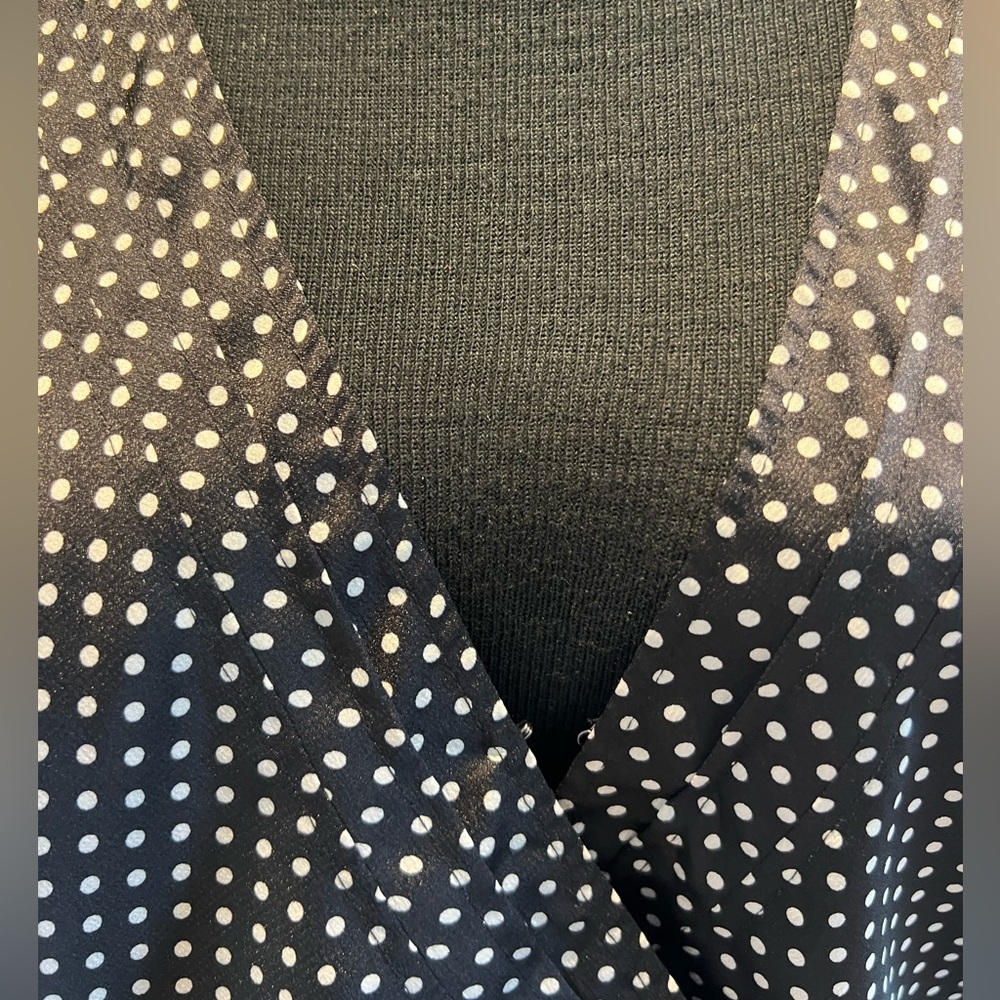 NWT Urban outfitters polka dot wrap crop top - Picture 8 of 10